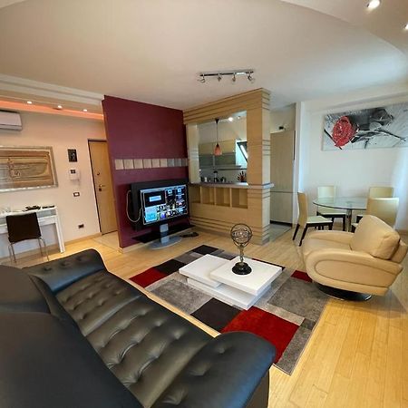 Chabi Suite Flat เวโรนา ภายนอก รูปภาพ