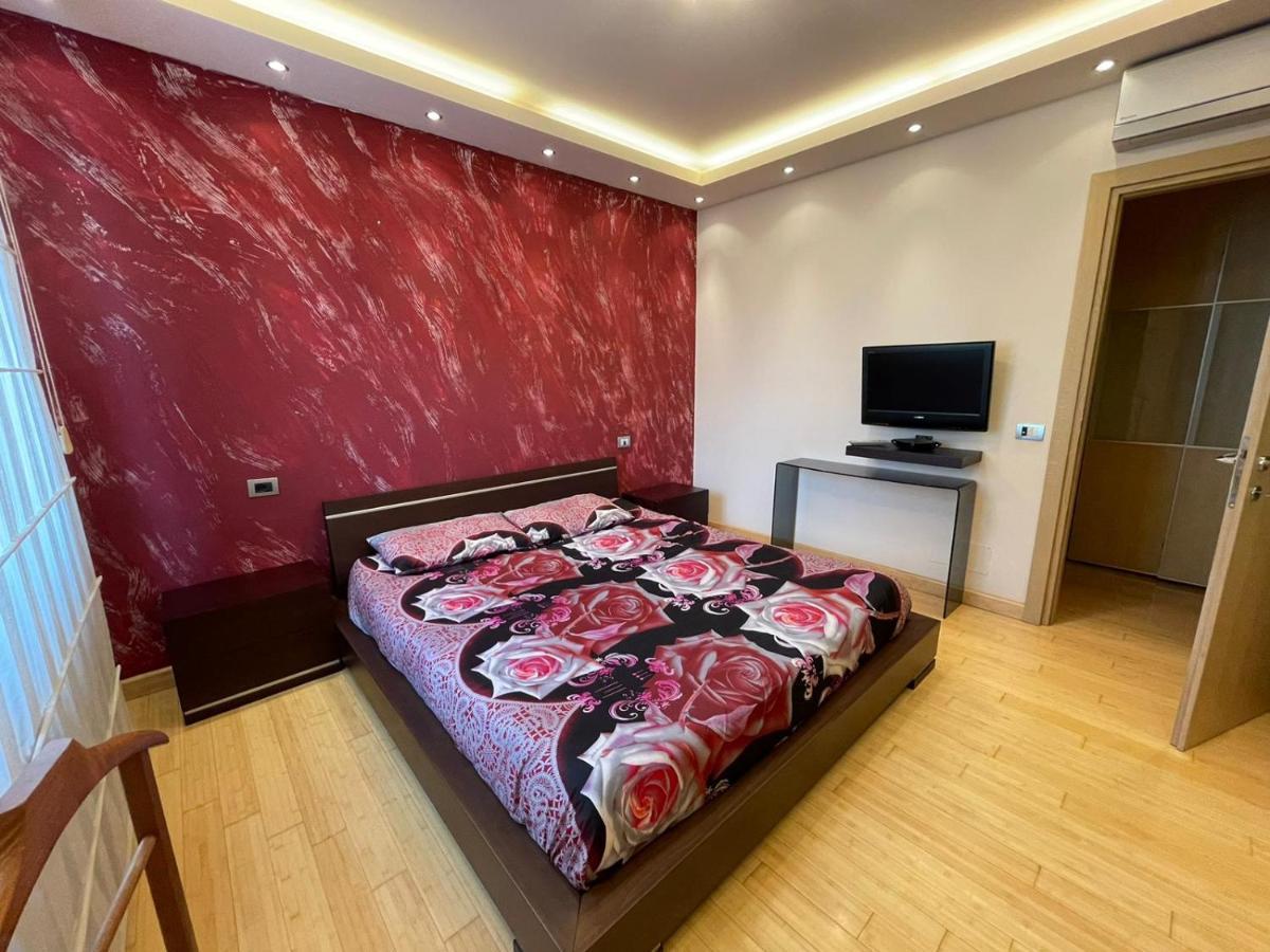 Chabi Suite Flat เวโรนา ภายนอก รูปภาพ